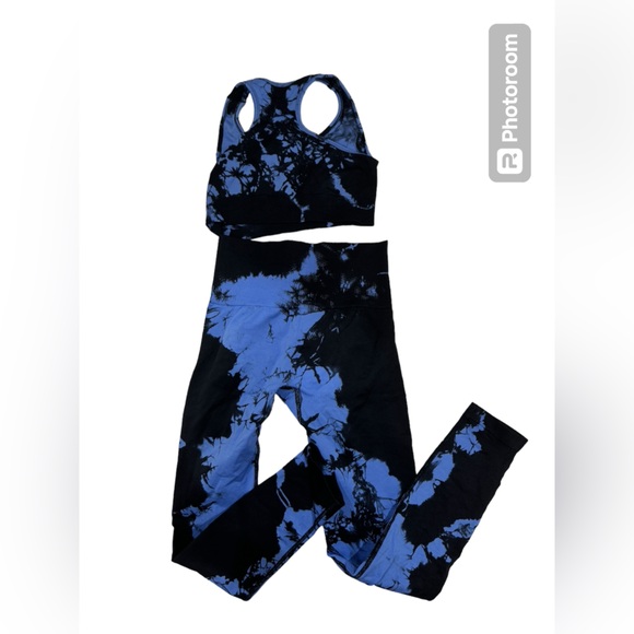 Acid Wash Seamless Yoga Set - Picture 2 of 3